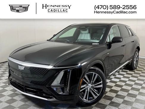 New 2026 Cadillac Lyriq Luxury RWD image 1