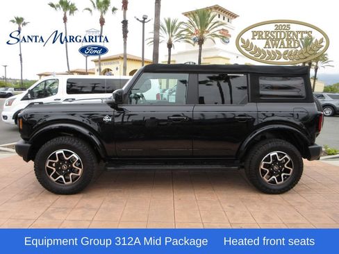 Certified 2022 Ford Bronco Outer Banks AWD/4WD image 1