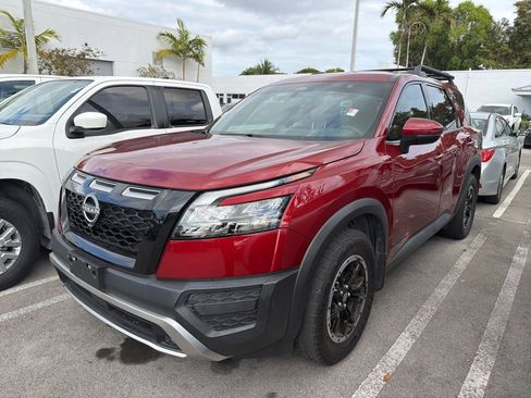 Certified 2024 Nissan Pathfinder Rock Creek image 1