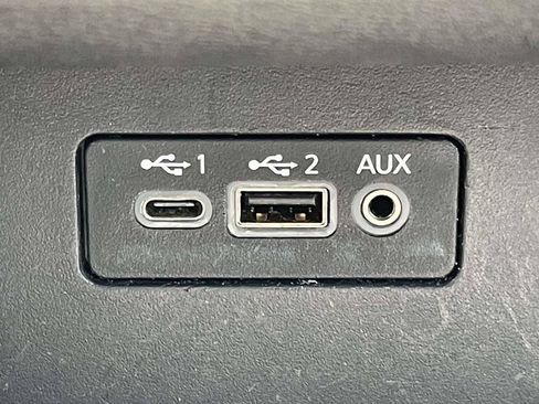Used 2025 Nissan Altima 2.5 S FWD image 21