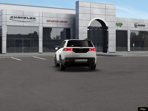 New 2026 Jeep Cherokee Overland w/ Advanced Pro Tech Group image 13