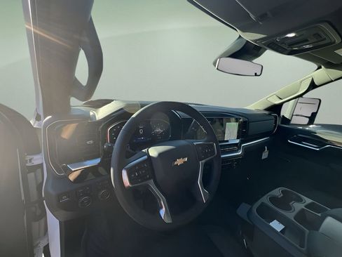 New 2026 Chevrolet Silverado 3500 LT w/ All Star Edition image 10