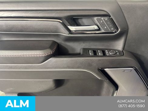 Used 2025 GMC Sierra 2500 AT4X AWD/4WD image 13