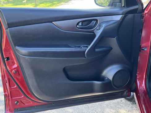 Used 2021 Nissan Rogue Sport S FWD image 20