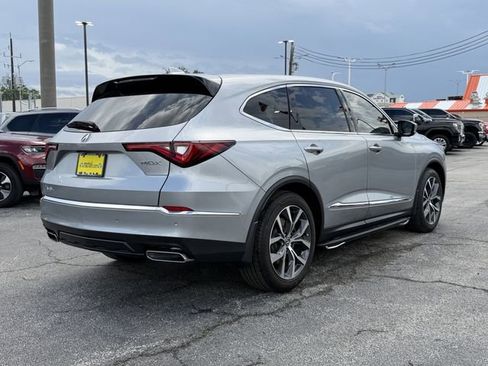 Used 2024 Acura MDX FWD w/ Technology Package image 7