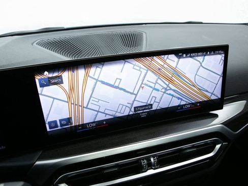Used 2023 BMW 330i Sedan w/ M Sport Package image 20