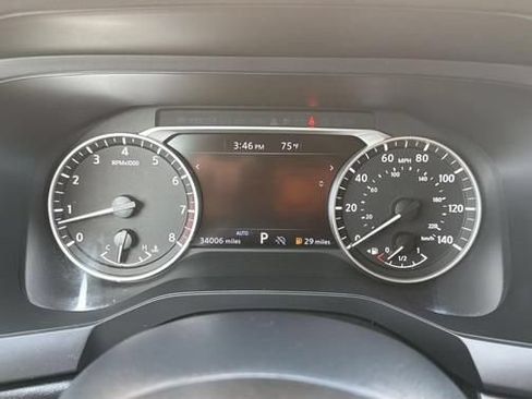 Used 2023 Nissan Pathfinder S AWD/4WD image 18