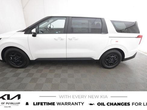 New 2026 Kia Carnival LXS image 8