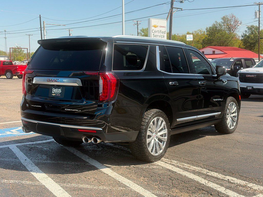 Used 2023 GMC Yukon Denali AWD/4WD image 6