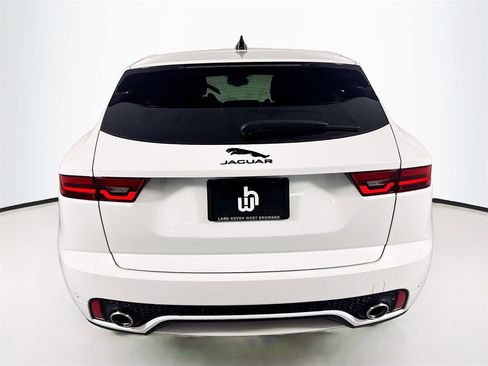 New 2024 Jaguar E-PACE R-Dynamic SE image 6