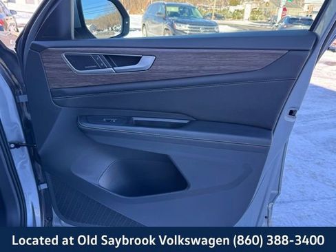 Certified 2024 Volkswagen Atlas SEL Premium R-Line image 30
