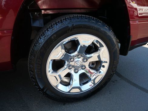 Used 2019 RAM 1500 Big Horn AWD/4WD image 36