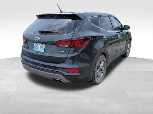 Used 2018 Hyundai Santa Fe Sport FWD image 5