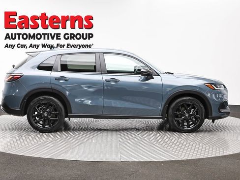 Used 2024 Honda HR-V Sport image 4