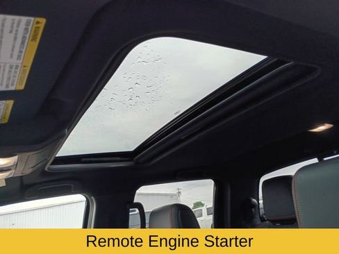 Used 2023 Nissan Frontier PRO-4X w/ Pro-4X Premium Package AWD/4WD image 19