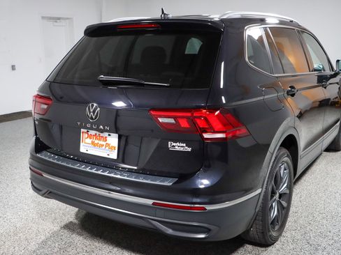 Used 2023 Volkswagen Tiguan SE image 7