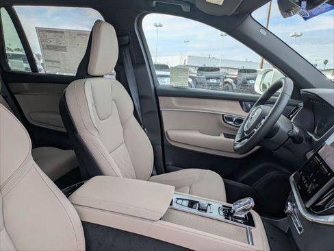 New 2026 Volvo XC90 T8 Plus w/ Protection Package Premier image 14