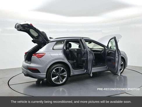 Used 2024 Audi Q4 e-tron Prestige w/ Black Optic Package image 40