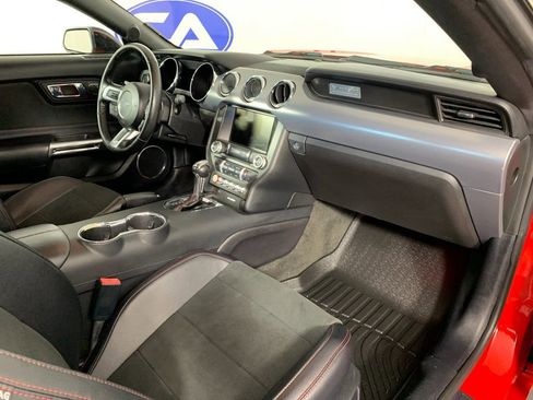 Used 2017 Ford Mustang GT Premium w/ Equipment Group 401A RWD image 34