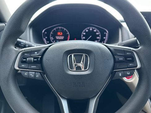 Certified 2019 Honda Accord LX image 24