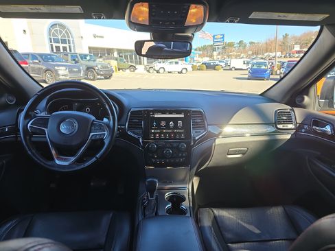 Used 2021 Jeep Grand Cherokee Trailhawk w/ Trailhawk Luxury Group image 19