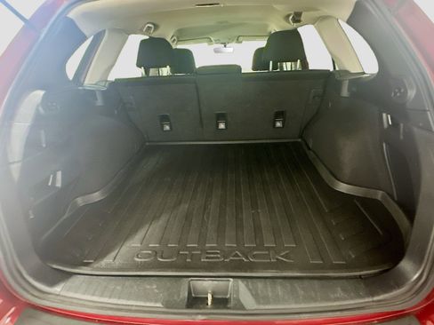 Used 2019 Subaru Outback 2.5i Premium AWD/4WD image 28