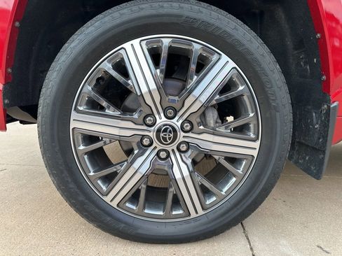 Used 2023 Toyota Tundra Capstone image 9