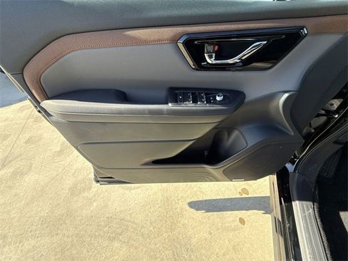 New 2026 Subaru Forester Sport image 13