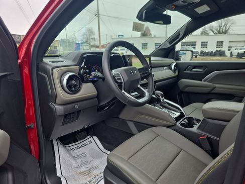 Used 2026 Chevrolet Colorado ZR2 w/ ZR2 Bison Edition image 21