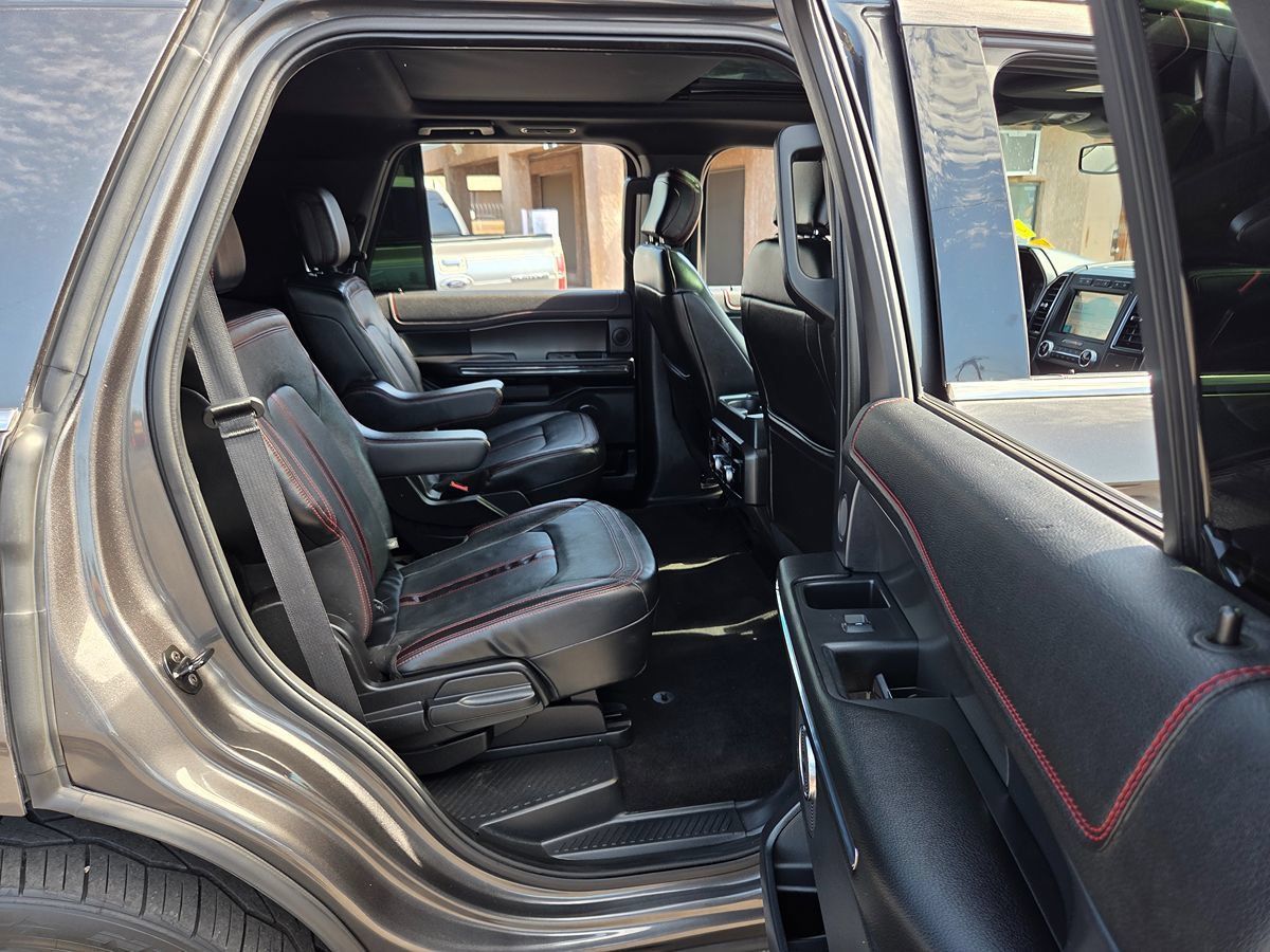 Used 2019 Ford Expedition Limited w/ Equipment Group 303A AWD/4WD image 58