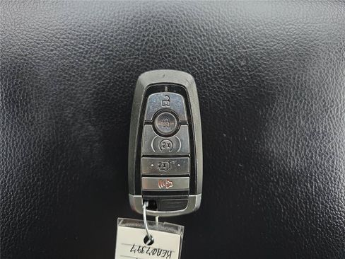 Used 2019 Ford Expedition Max Limited w/ Equipment Group 303A RWD image 29