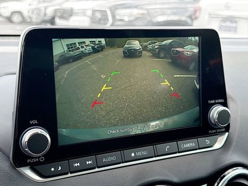 New 2025 Nissan Sentra SV w/ Trunk Package image 9