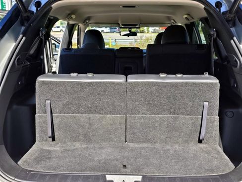 Used 2023 Mitsubishi Outlander SE image 28