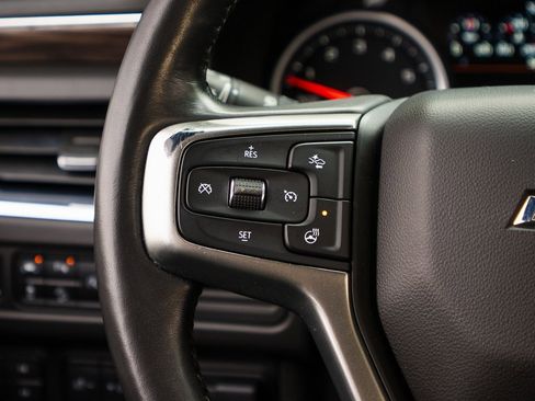 Used 2021 Chevrolet Suburban Z71 w/ Z71 Off-Road Package image 29