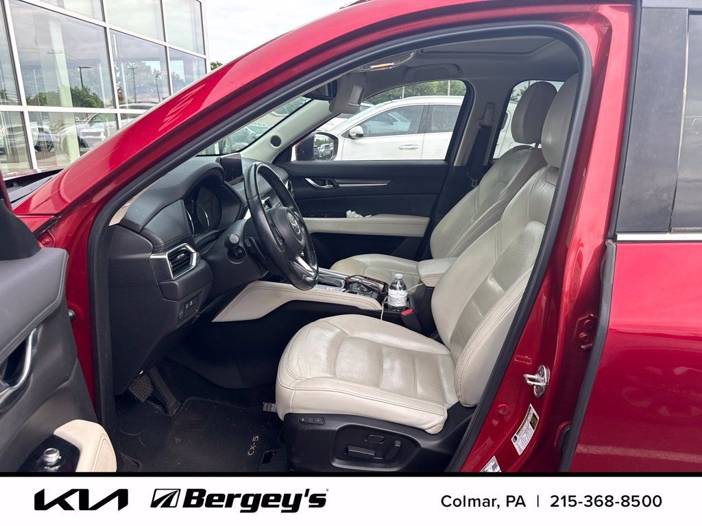 Used 2020 MAZDA CX-5 Grand Touring w/ GT Premium Package AWD/4WD image 9