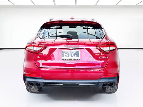 Used 2020 Maserati Levante GranSport image 5