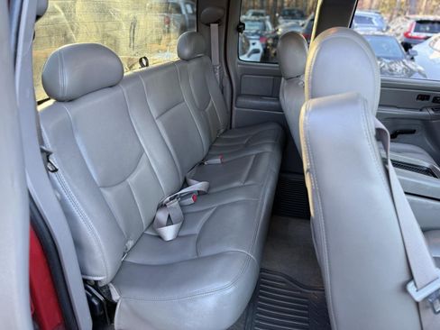 Used 2005 GMC Sierra 1500 SLT w/ Light Duty Power Package image 24