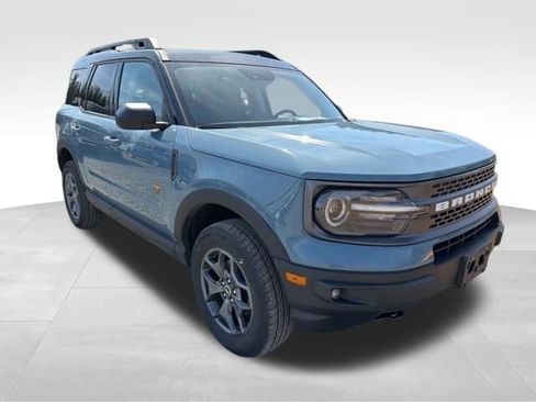 Used 2022 Ford Bronco Sport Badlands w/ Premium Package image 2