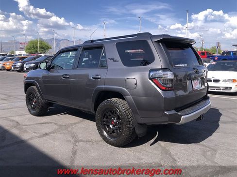 Used 2019 Toyota 4Runner TRD Off-Road Premium AWD/4WD image 8