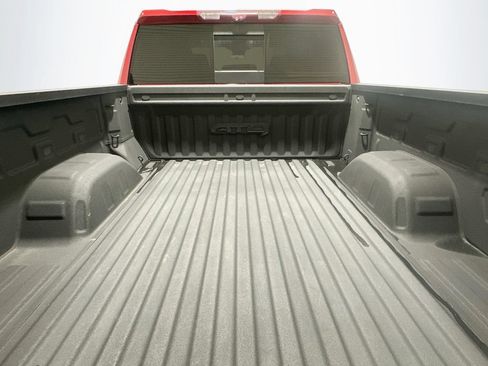 Used 2022 GMC Sierra 1500 AT4 w/ AT4 Premium Package AWD/4WD image 27