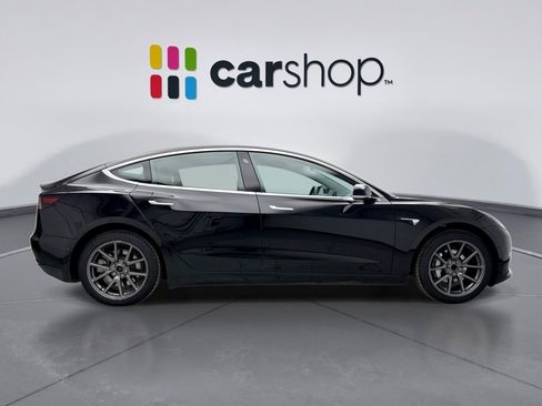 Used 2019 Tesla Model 3 Standard Range Plus image 6