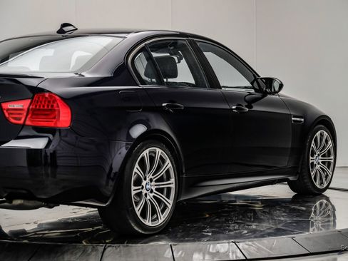 Used 2011 BMW M3 Sedan RWD image 19