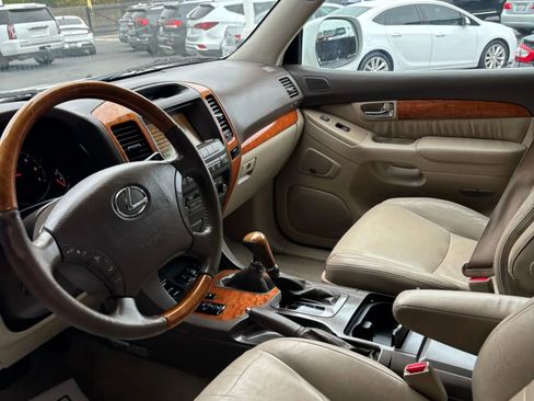 Used 2004 Lexus GX 470 image 11