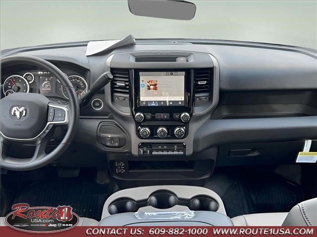 New 2026 RAM 5500 Tradesman w/ Chrome Appearance Group AWD/4WD image 33