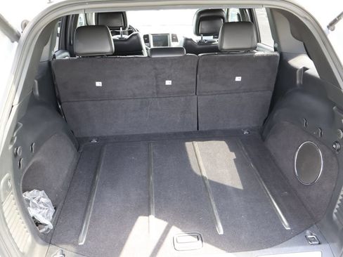 Used 2016 Jeep Grand Cherokee High Altitude AWD/4WD image 17