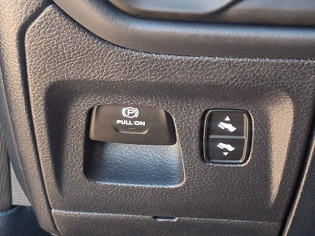 Used 2021 RAM 1500 Limited AWD/4WD image 26