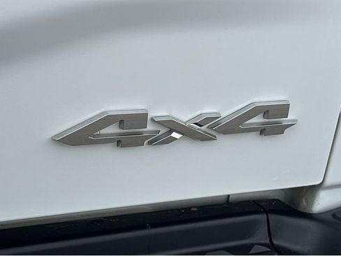 Used 2024 RAM 2500 Big Horn w/ Off Road Package AWD/4WD image 20