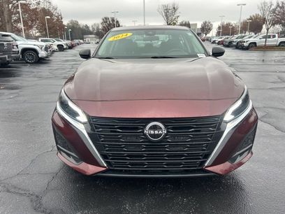 Used 2024 Nissan Altima 2.5 SV