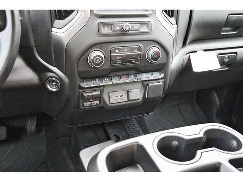 Used 2025 Chevrolet Silverado 2500 Custom w/ Custom Value Package image 24