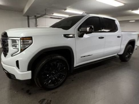Certified 2026 GMC Sierra 1500 Denali Ultimate AWD/4WD image 4